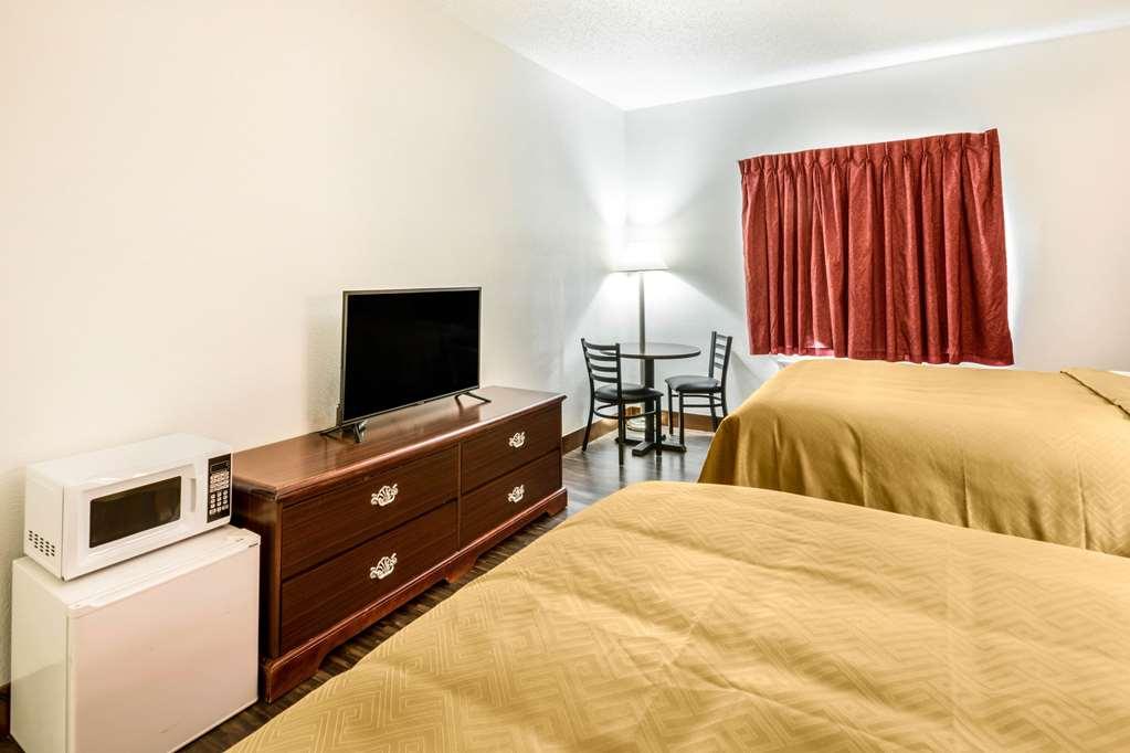 Quality Inn Redgranite Room photo