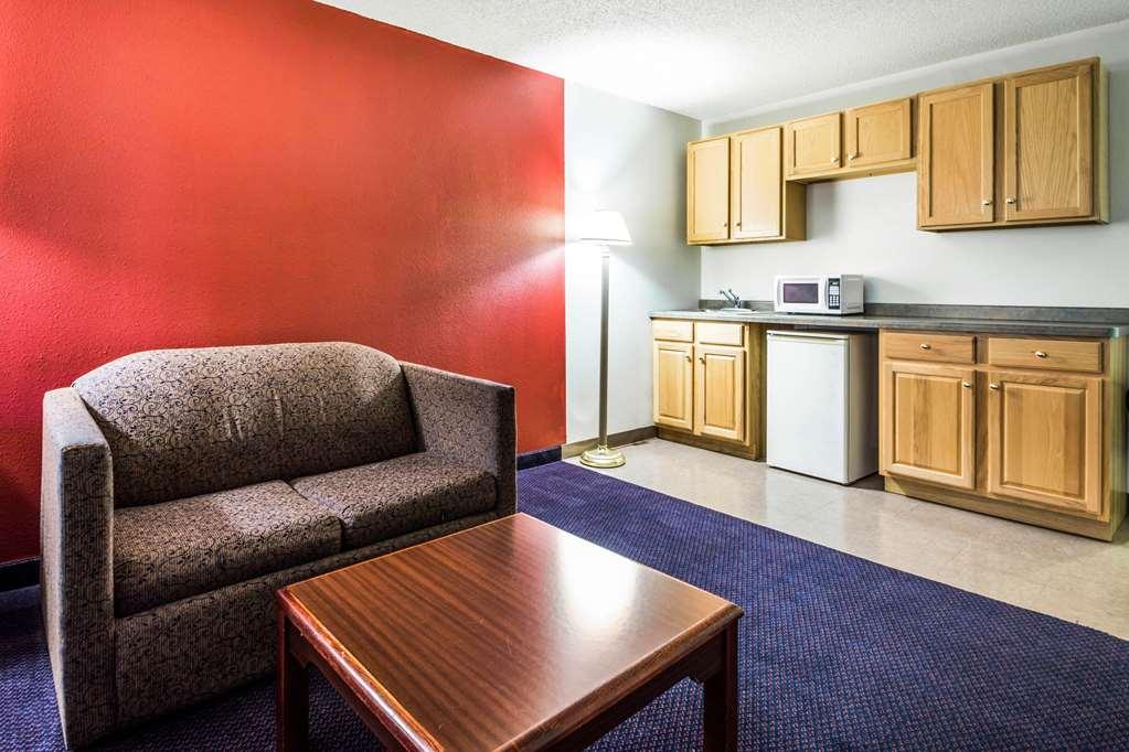 Quality Inn Redgranite Room photo